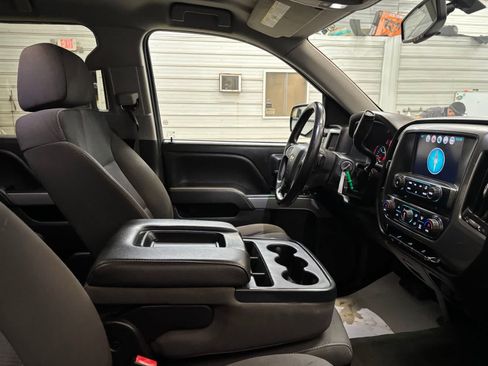 Used 2018 Chevrolet Silverado 1500 LT w/ All Star Edition AWD/4WD image 27