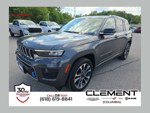 Used 2022 Jeep Grand Cherokee Overland w/ Advanced Protech Group III AWD/4WD image 1