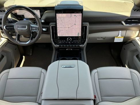 New 2026 GMC Yukon Denali w/ Advanced Technology Package AWD/4WD image 21