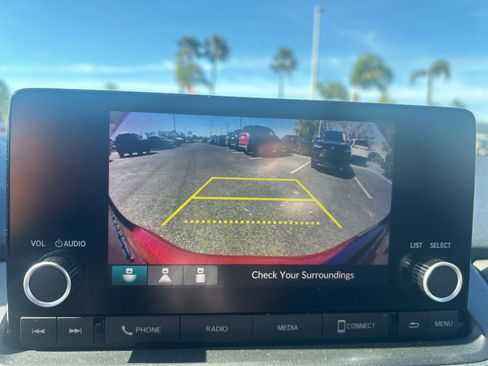 Certified 2025 Honda Accord LX image 11