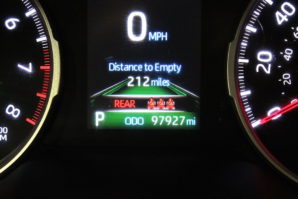 Used 2020 Toyota RAV4 LE w/ All Weather Liner Package AWD/4WD image 10