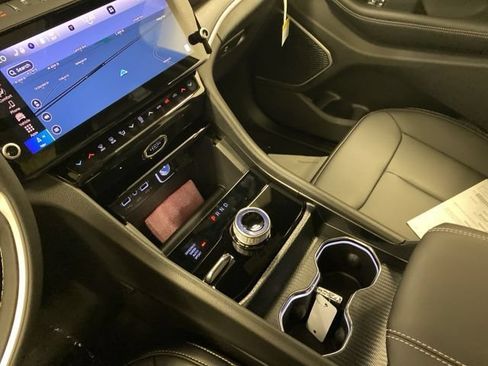 Used 2026 Jeep Grand Cherokee Limited w/ Limited Altitude Package AWD/4WD image 14