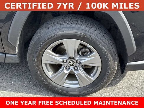 Used 2022 Toyota RAV4 LE AWD/4WD image 7