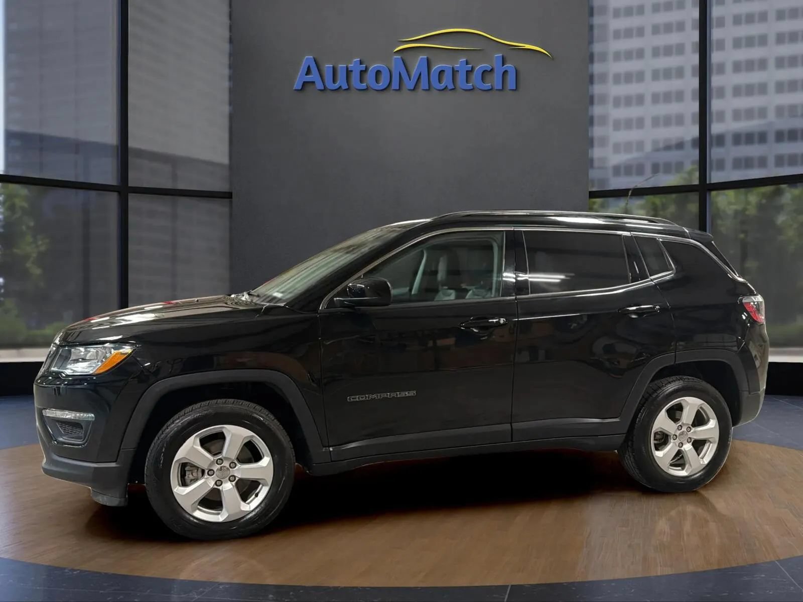 Used 2020 Jeep Compass Latitude w/ Cold Weather Group AWD/4WD image 6