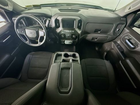 Used 2021 Chevrolet Silverado 1500 Custom Trail Boss w/ LPO, Dark Essentials Package image 10