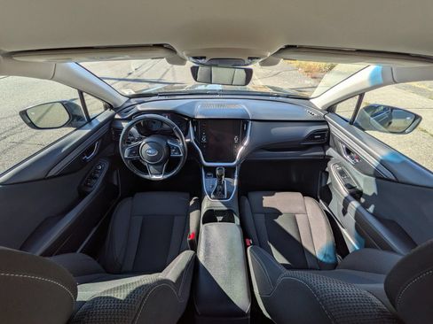 Used 2020 Subaru Outback Premium w/ Popular Package #1 AWD/4WD image 9