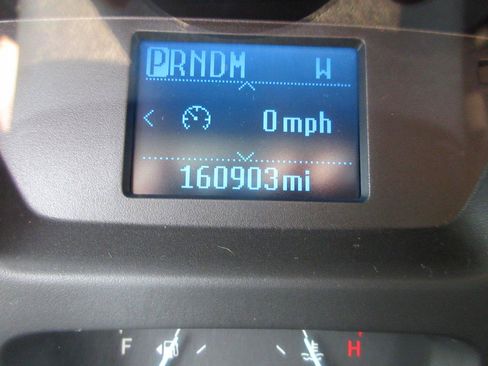 Used 2016 Ford Transit 250 148 Medium Roof RWD image 35