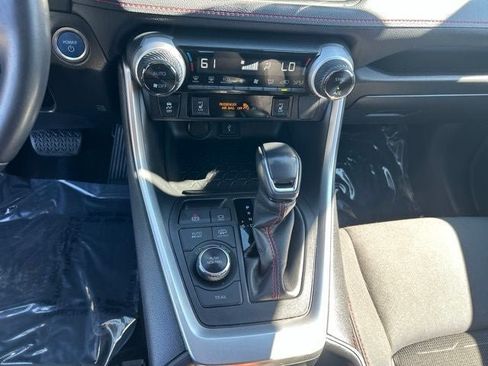 Used 2021 Toyota RAV4 SE w/ Weather & Moonroof Package AWD/4WD image 21