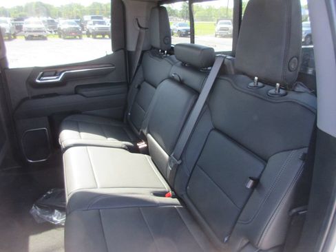 New 2026 GMC Sierra 1500 SLT w/ SLT Premium Plus Package AWD/4WD image 13