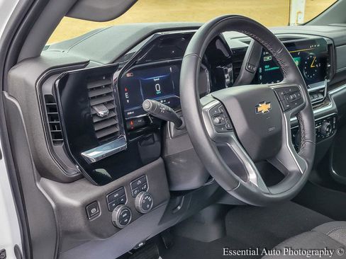 Certified 2024 Chevrolet Silverado 1500 LT image 13