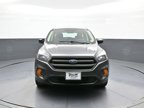 Used 2018 Ford Escape S image 2