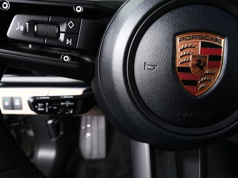 New 2026 Porsche Panamera image 10