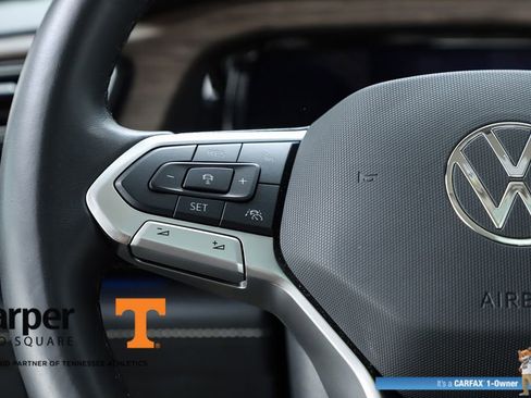 Used 2025 Volkswagen Atlas SEL Premium R-Line image 61