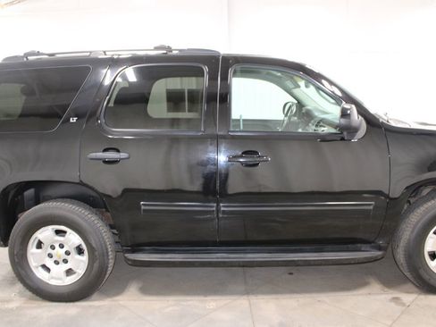 Used 2014 Chevrolet Tahoe LT image 11