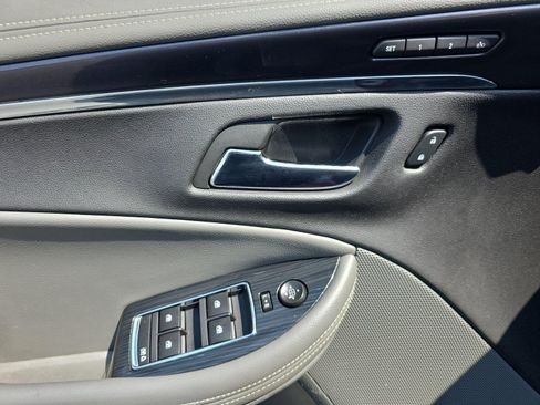 Used 2016 Chevrolet Impala LTZ w/ Enhanced Convenience Package FWD image 23