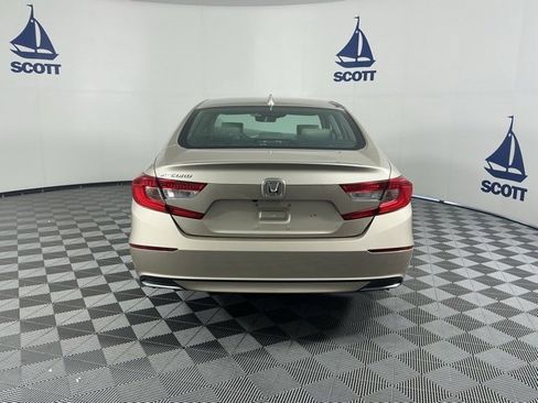 Certified 2020 Honda Accord EX-L image 5
