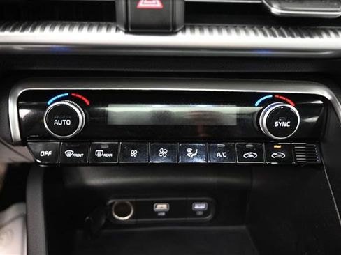 Used 2021 Kia K5 GT-Line w/ GT-Line FWD Premium Package image 12