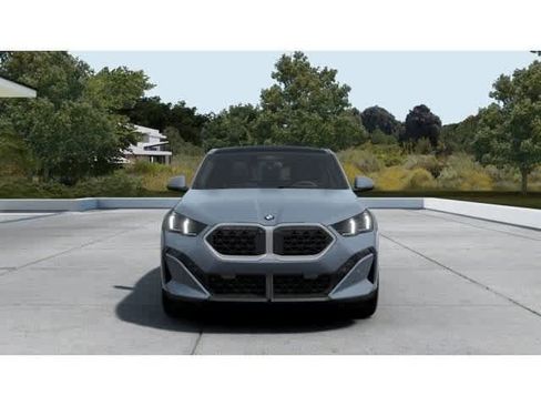 New 2026 BMW X2 xDrive28i w/ Technology Package image 3