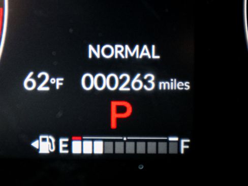 Certified 2026 Honda HR-V EX-L image 22