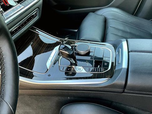 Used 2019 BMW X5 xDrive40i w/ Premium Package 2 image 16