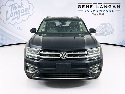 Used 2018 Volkswagen Atlas SE AWD/4WD image 2
