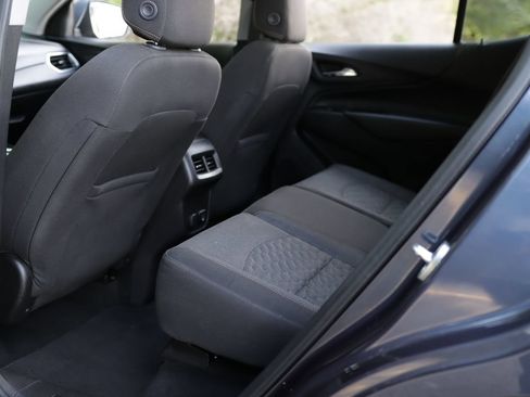 Used 2018 Chevrolet Equinox LT w/ Sun & Infotainment Package FWD image 24