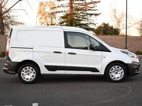 Used 2018 Ford Transit Connect XL image 8