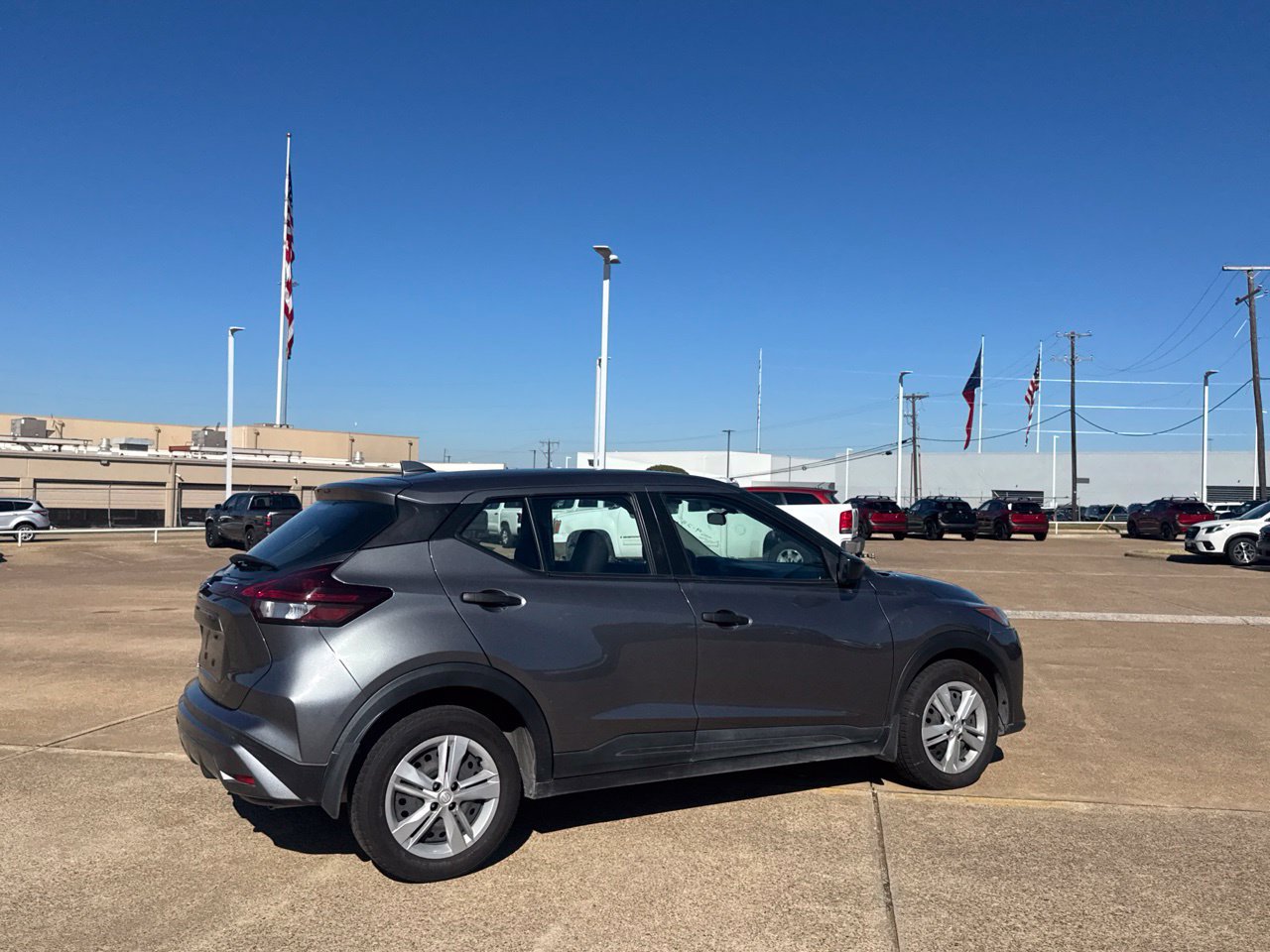 Certified 2021 Nissan Kicks S FWD image 36