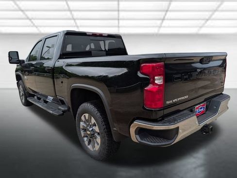 New 2026 Chevrolet Silverado 2500 LT w/ Texas Edition AWD/4WD image 2