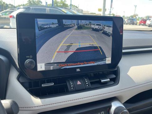 Used 2023 Toyota RAV4 XLE Premium image 20