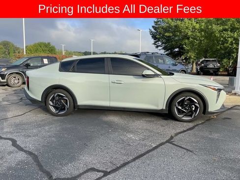 Used 2025 Kia K4 EX FWD image 11