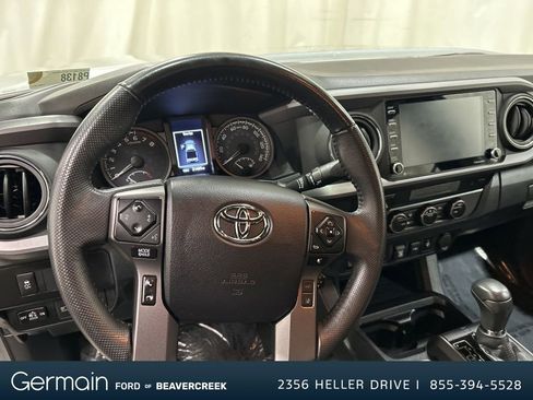 Used 2023 Toyota Tacoma TRD Off-Road w/ Technology Package image 16