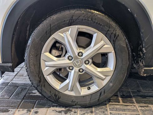 Used 2023 Honda HR-V LX image 13