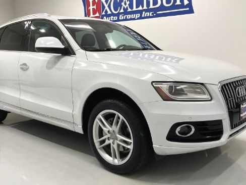Used 2015 Audi Q5 2.0T Premium Plus w/ Technology Package AWD/4WD image 11