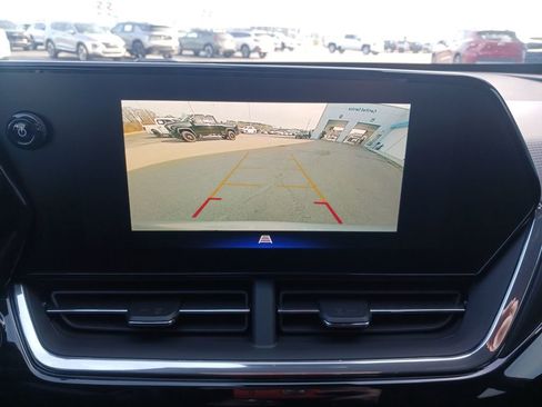 New 2026 Chevrolet Trax RS w/ Driver Confidence Package image 21