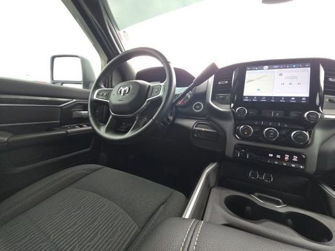 Used 2024 RAM 3500 Big Horn w/ Sport Appearance Package image 27