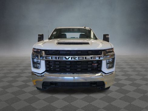 Used 2020 Chevrolet Silverado 2500 LT w/ Z71 Off-Road Package image 8