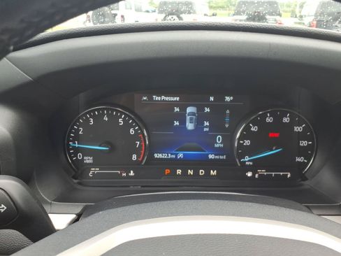 Used 2020 Ford Explorer XLT RWD image 18