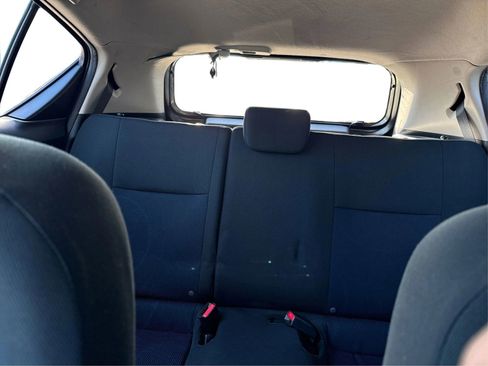 Used 2016 Toyota Prius C Two image 11