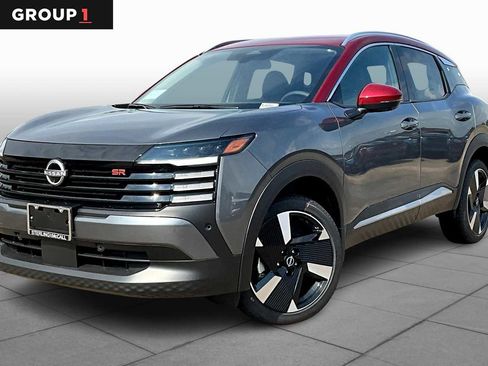 New 2025 Nissan Kicks SR image 1