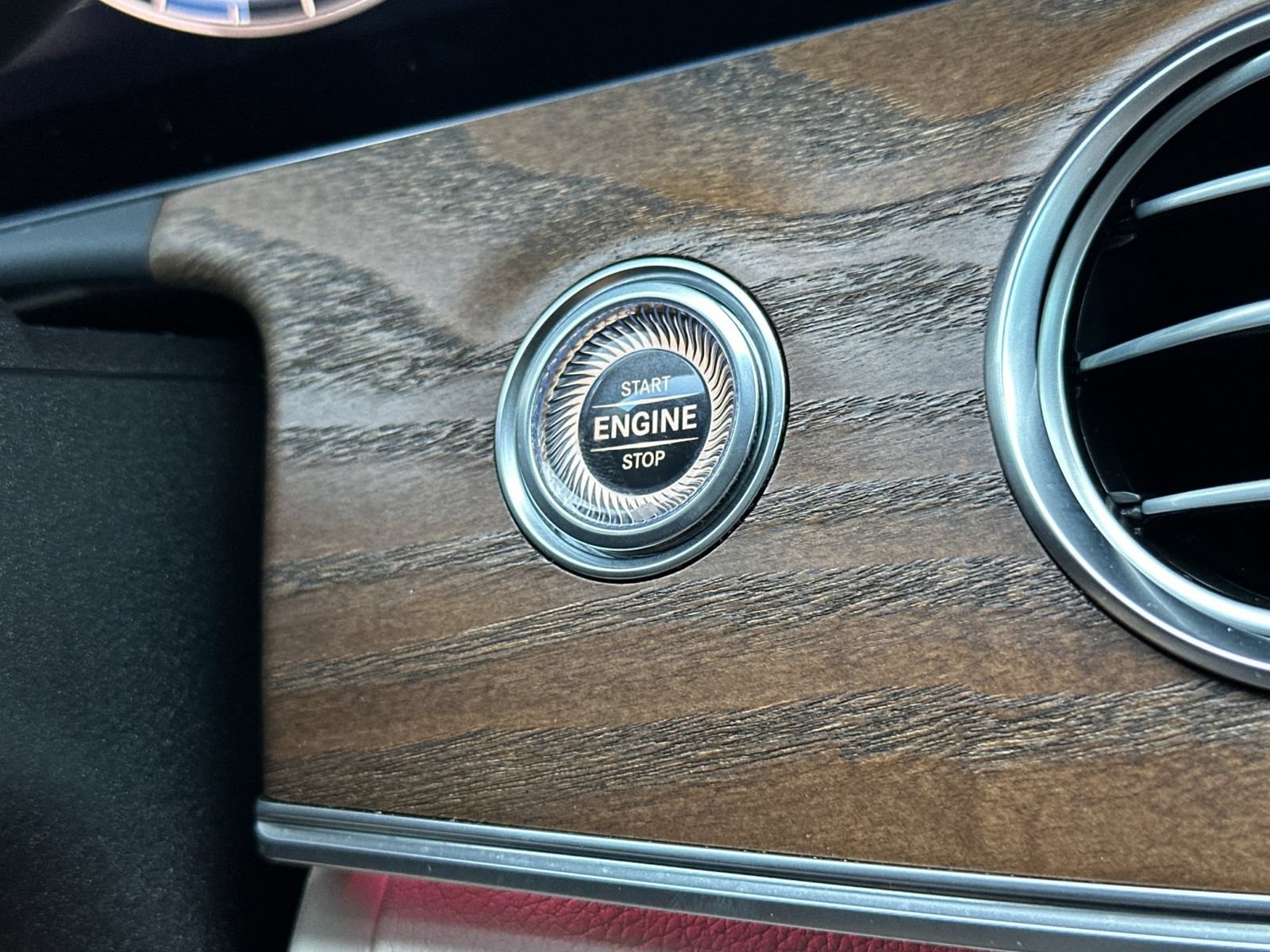 Certified 2020 Mercedes-Benz E 350 Sedan image 26