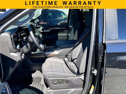Used 2025 Chevrolet Silverado 1500 RST w/ Convenience Package II AWD/4WD image 21