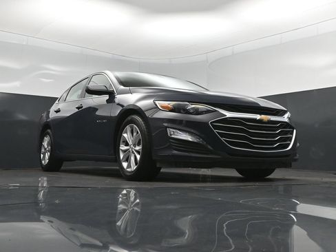 Used 2025 Chevrolet Malibu LT FWD image 44