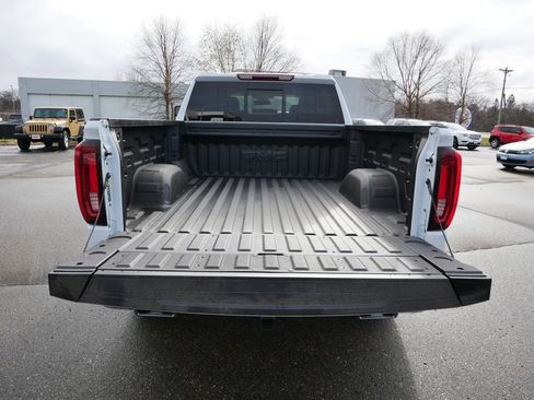 New 2026 GMC Sierra 1500 SLT w/ SLT Premium Plus Package image 6