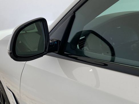 Certified 2022 BMW X6 xDrive40i w/ Executive Package image 21