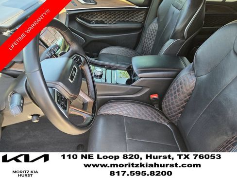 Used 2023 Jeep Grand Cherokee Summit w/ Luxury Tech Group V RWD image 18