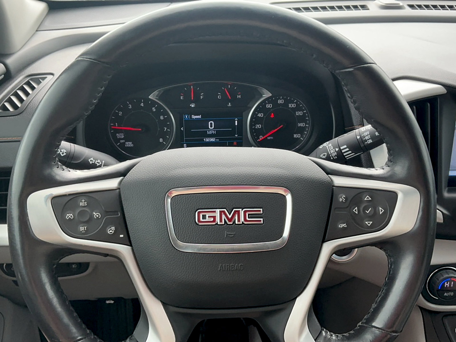 Used 2018 GMC Terrain SLT w/ Preferred Package AWD/4WD image 20