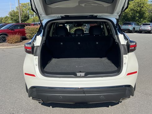 Certified 2023 Nissan Murano SV w/ SV Midnight Edition Package FWD image 16