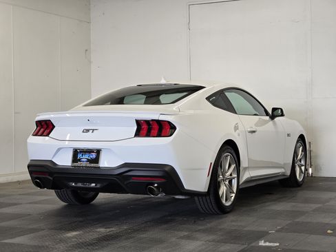Used 2025 Ford Mustang GT Premium RWD image 7