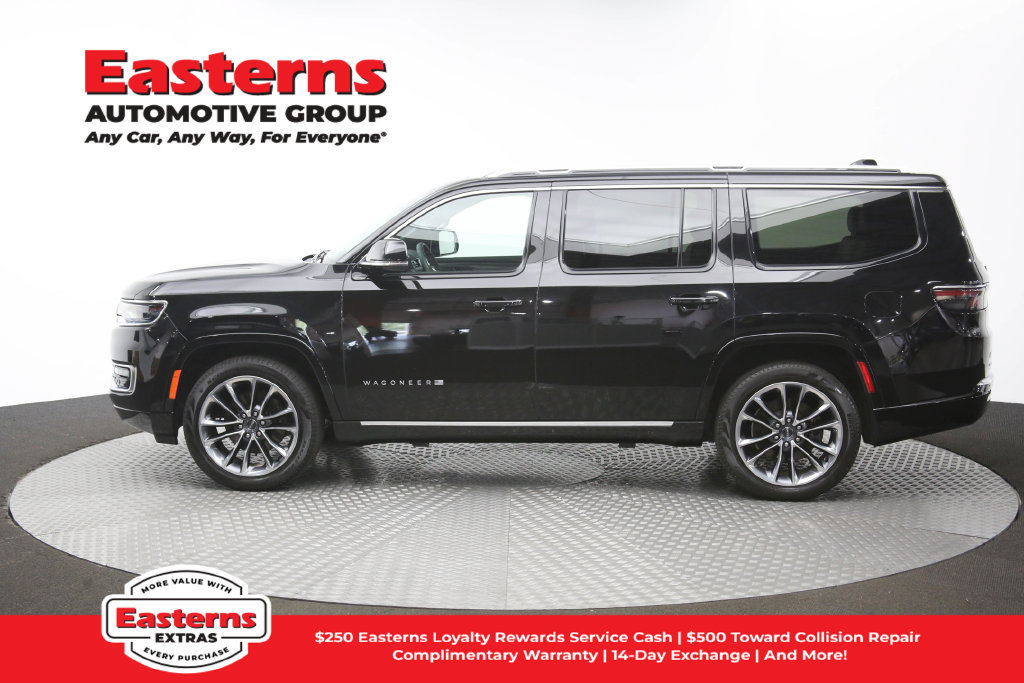 Used 2024 Jeep Wagoneer Series III w/ Premium Group I AWD/4WD image 68